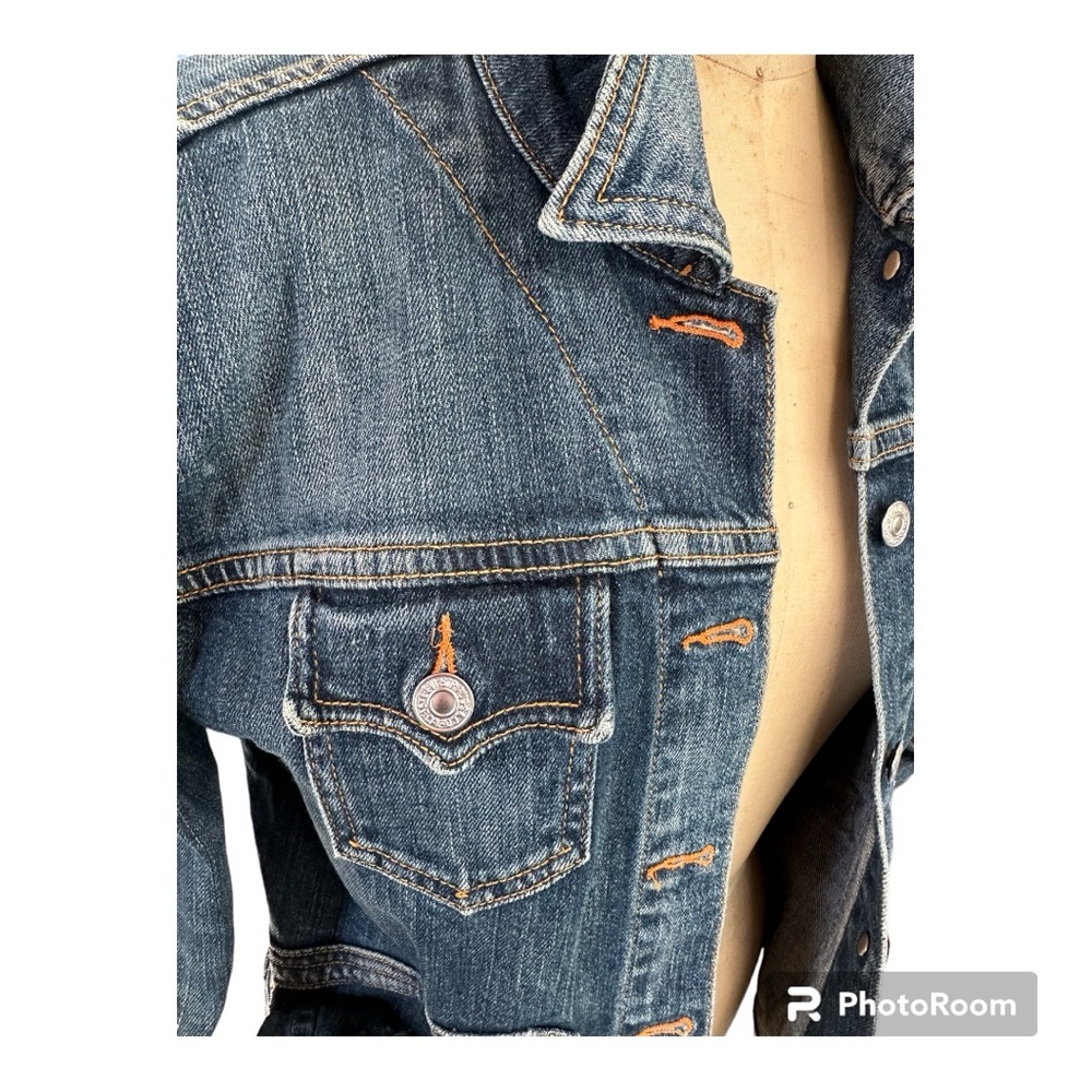 Vintage Levi’s Denim Jacket Size Small Indigo Blue Jean Jacket Pre-Loved - Picture 7 of 10